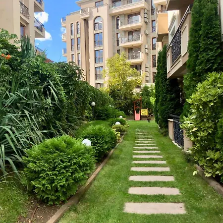 Menada In Dawn Park Delux Apartment *